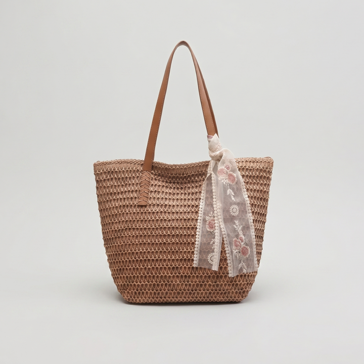 Bolso tote minimalista de rafia