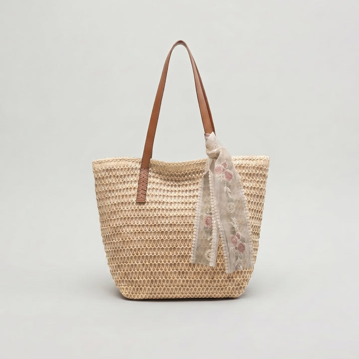 Bolso tote minimalista de rafia