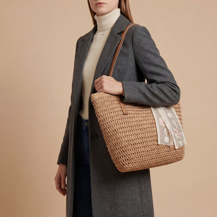 Bolso tote minimalista de paja